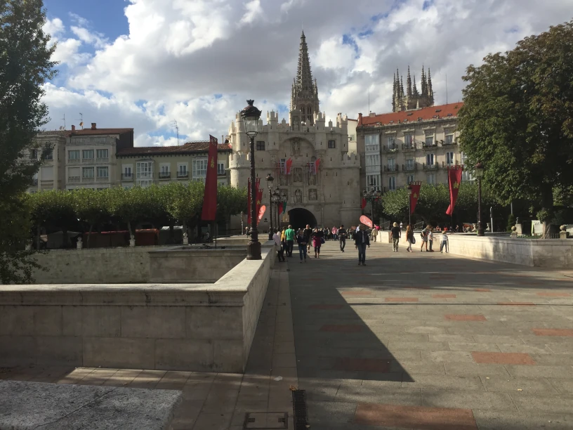 This is an image of
               the city of Burgos.